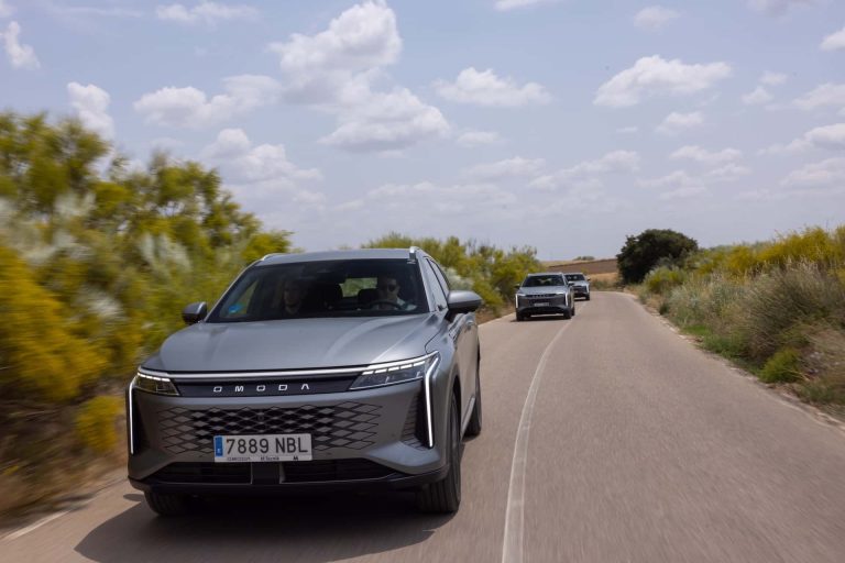 Omoda 9 vs Jaecoo 7: qué SUV chino enchufable da más por menos de 45.000 € Omoda 9 vs Jaecoo 7: qué SUV chino enchufable da más por menos de 45.000 €
