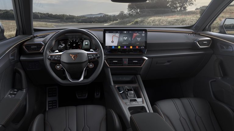 Renting particular vs compra financiada de un SUV PHEV: punto en que renting pierde a 60 meses Renting particular vs compra financiada de un SUV PHEV: punto en que renting pierde a 60 meses