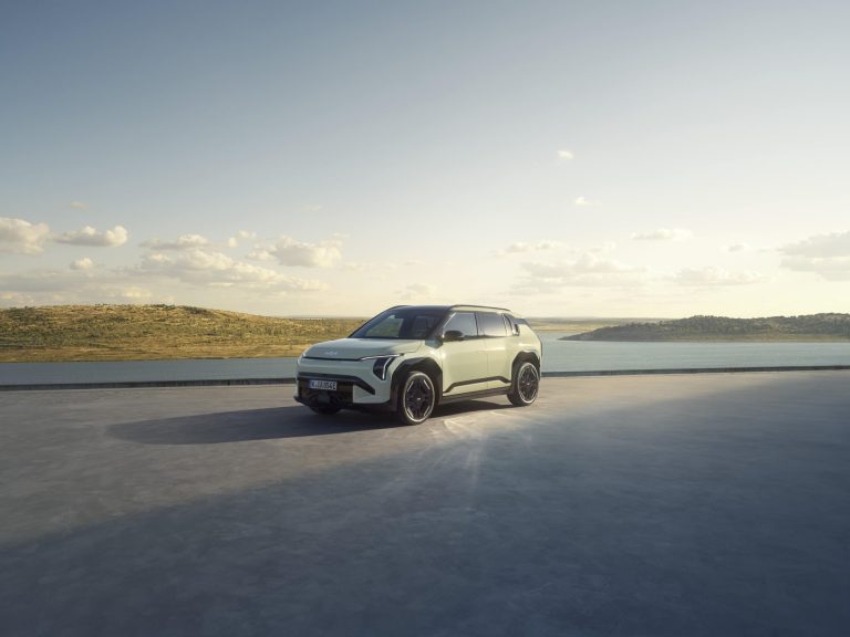 Cómo elegir un SUV eléctrico en 2026 según kilómetros anuales: cuándo compensa pagar más batería y cuándo está