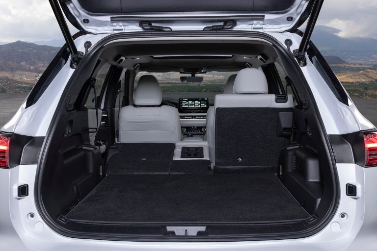 Ranking SUV PHEV 2026 por rendimiento en carga rápida DC: cuáles admiten 50 kW y cuáles siguen atados a 3,7 kW AC Ranking SUV PHEV 2026 por rendimiento en carga rápida DC: cuáles admiten 50 kW y cuáles siguen atados a 3,7 kW