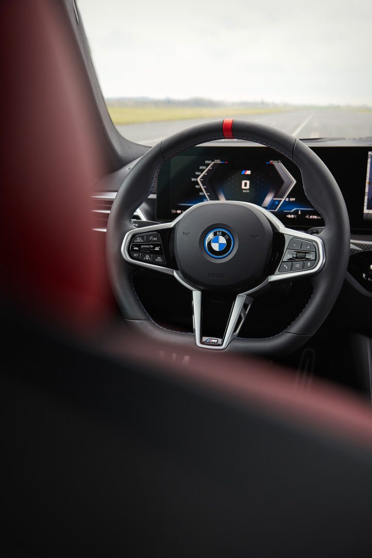Cómo elegir un compacto eléctrico premium en 2026 si haces 30.000 km/año: cuándo el TCO gana al diésel premium equivalente Cómo elegir un compacto eléctrico premium en 2026 si haces 30.000 km/año: cuándo el TCO gana al diésel premium