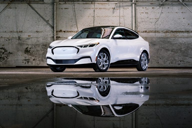 Cómo elegir un SUV eléctrico compacto para segunda mano de 1-2 años en 2026: qué modelo baja más rápido de PVP tras la primera matrícula Cómo elegir un SUV eléctrico compacto para segunda mano de 1-2 años en 2026: qué modelo baja más rápido de PVP