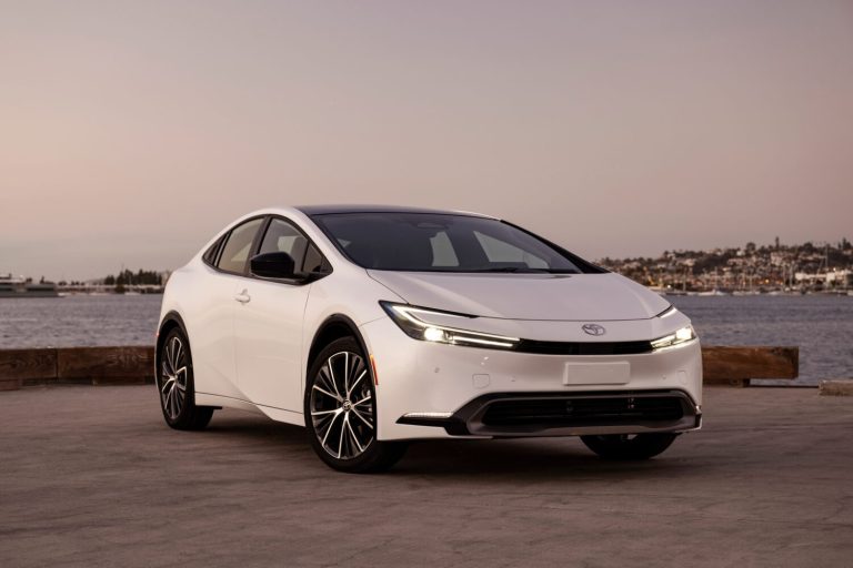 Ranking compactos PHEV 2026 con mejor coste real a 5 años: luz doméstica, gasolina, seguro y depreciación